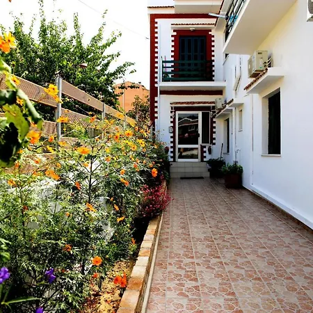 Luna Bianca - Corfu Lägenhetshotell *