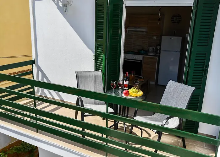 Apartahotel Luna Bianca - Corfu 3*