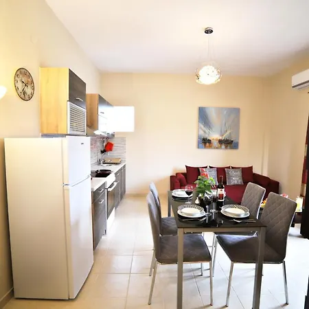 Hotel apartamentowy Luna Bianca - Corfu *